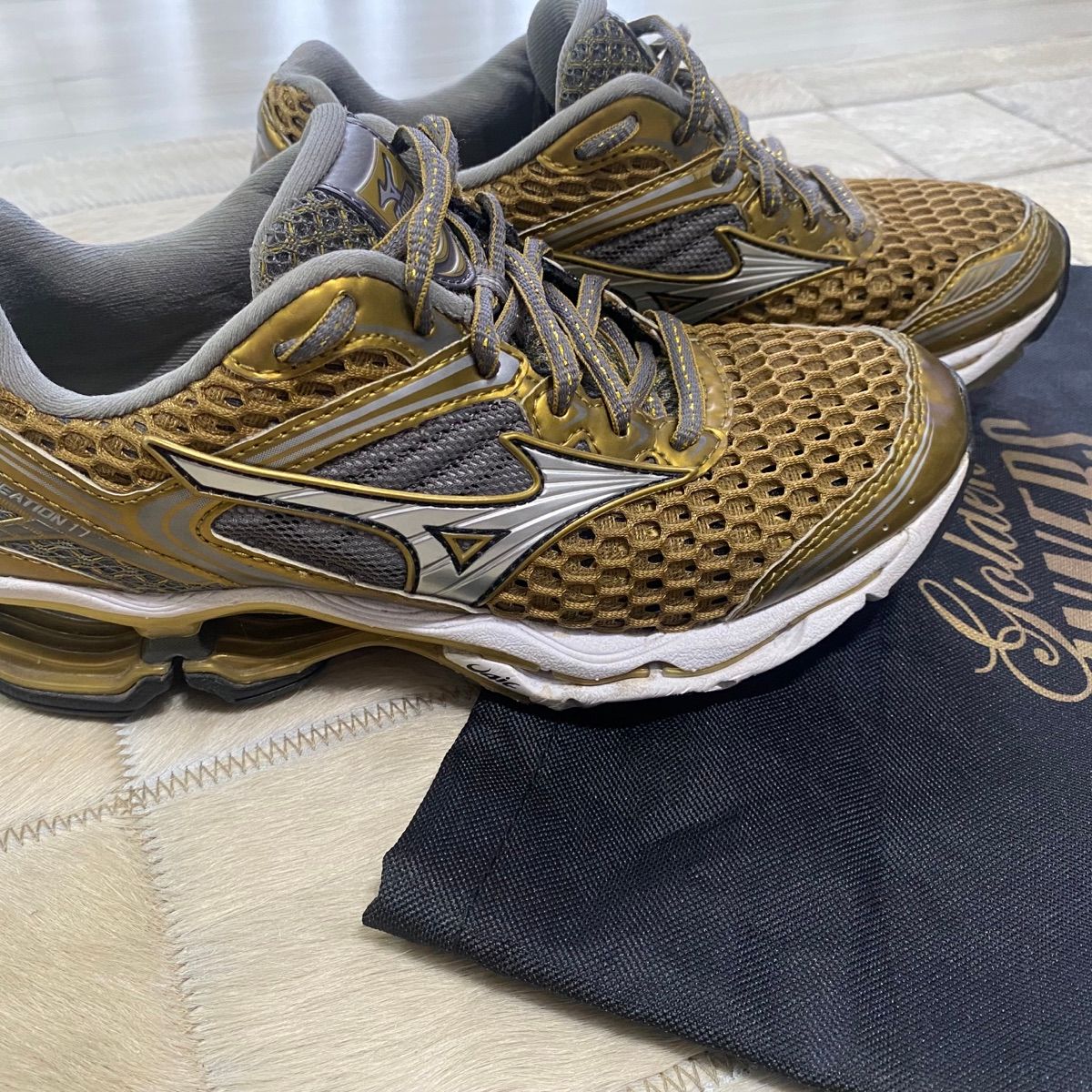 T nis Mizuno Wave Creation 17 Golden Runners Dourado T nis