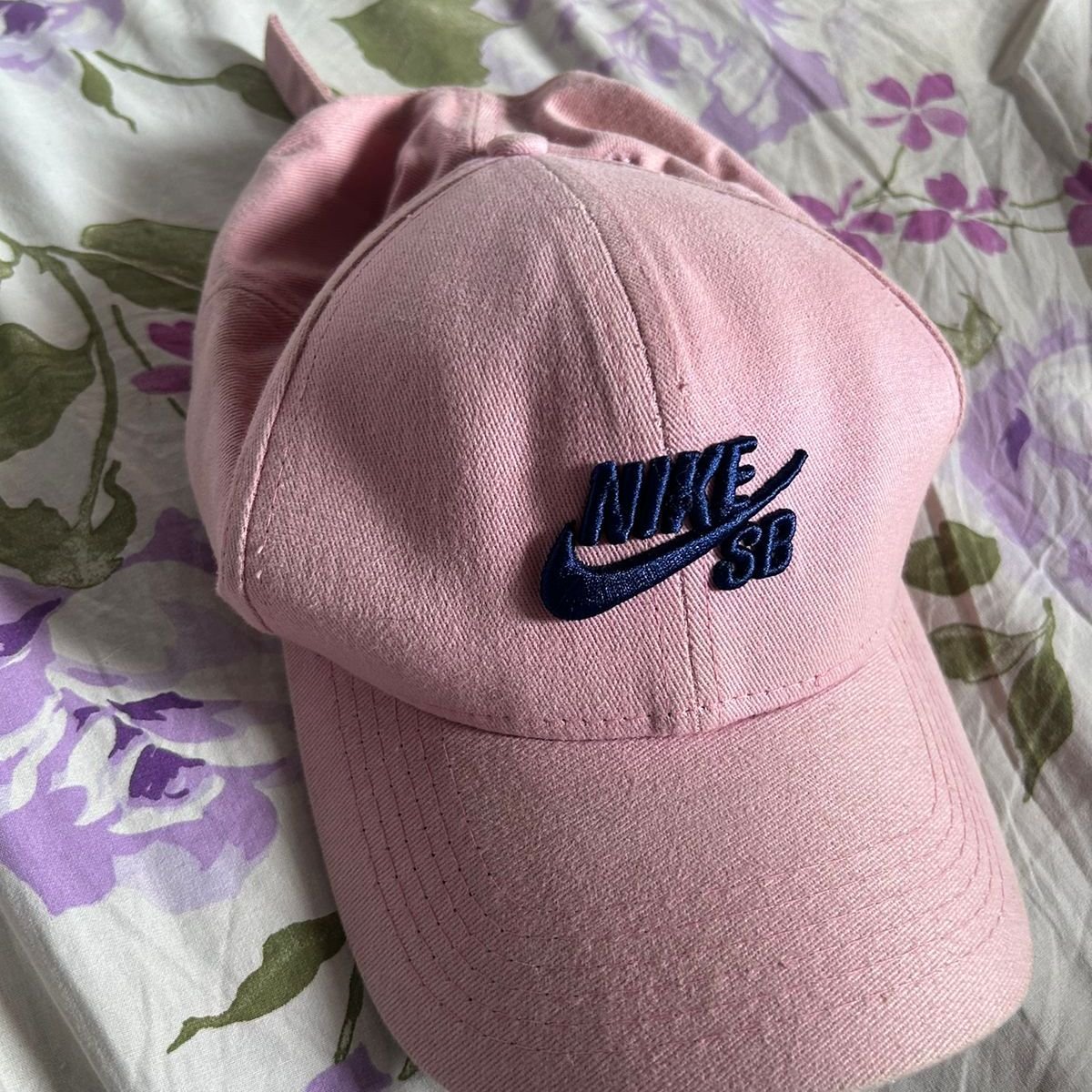 NIKE AIR CAP , PINK