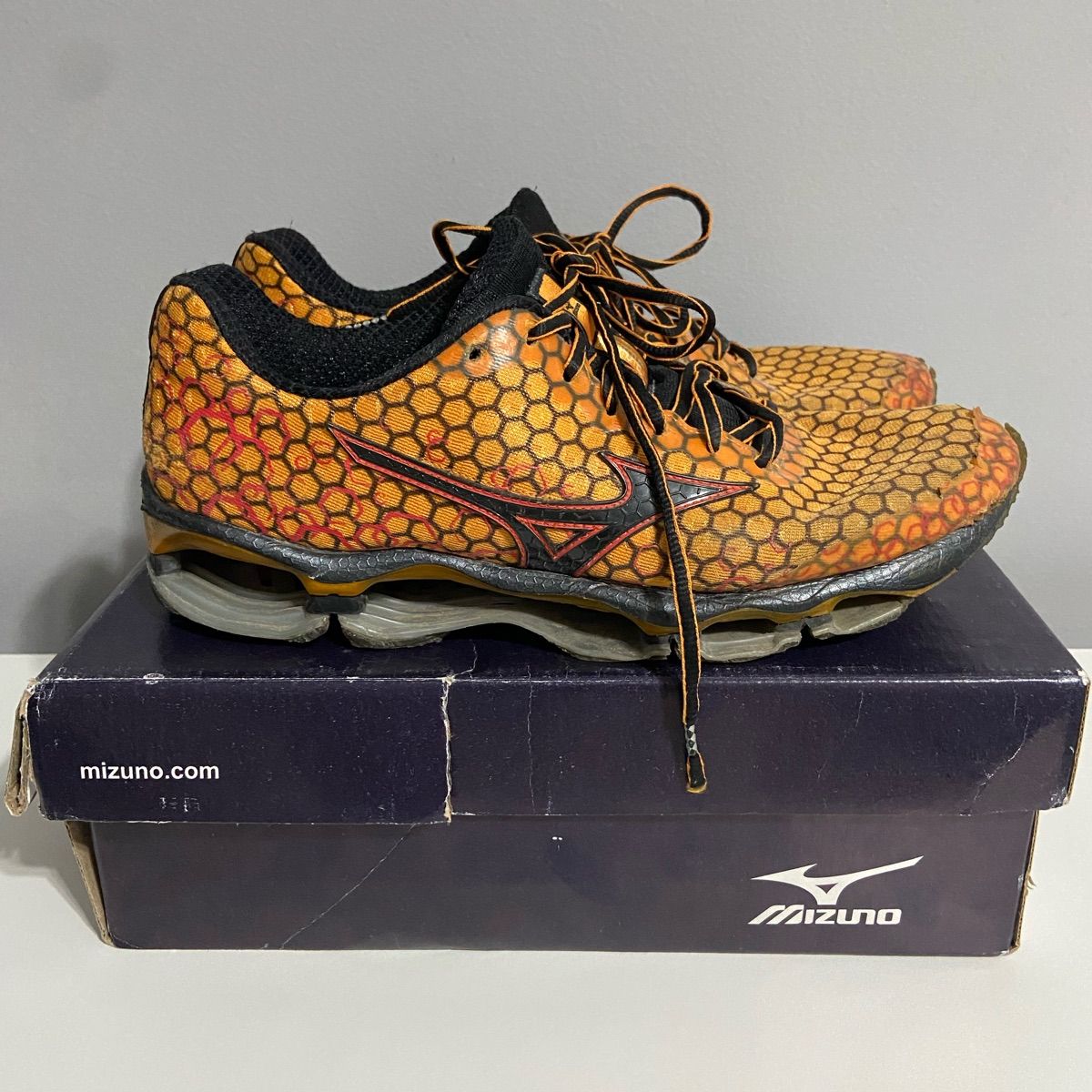 Mizuno pro 3 on sale laranja