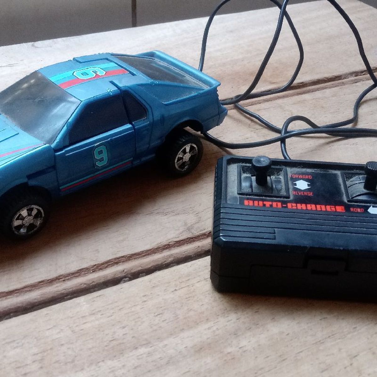 Carro Transformer Década de 80 com Controle Remoto | Ht Usado