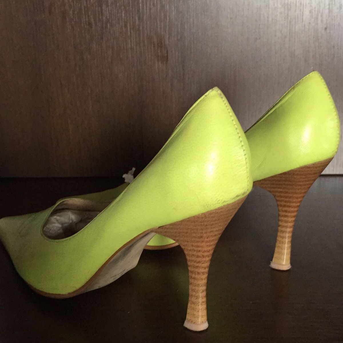 scarpin verde limão