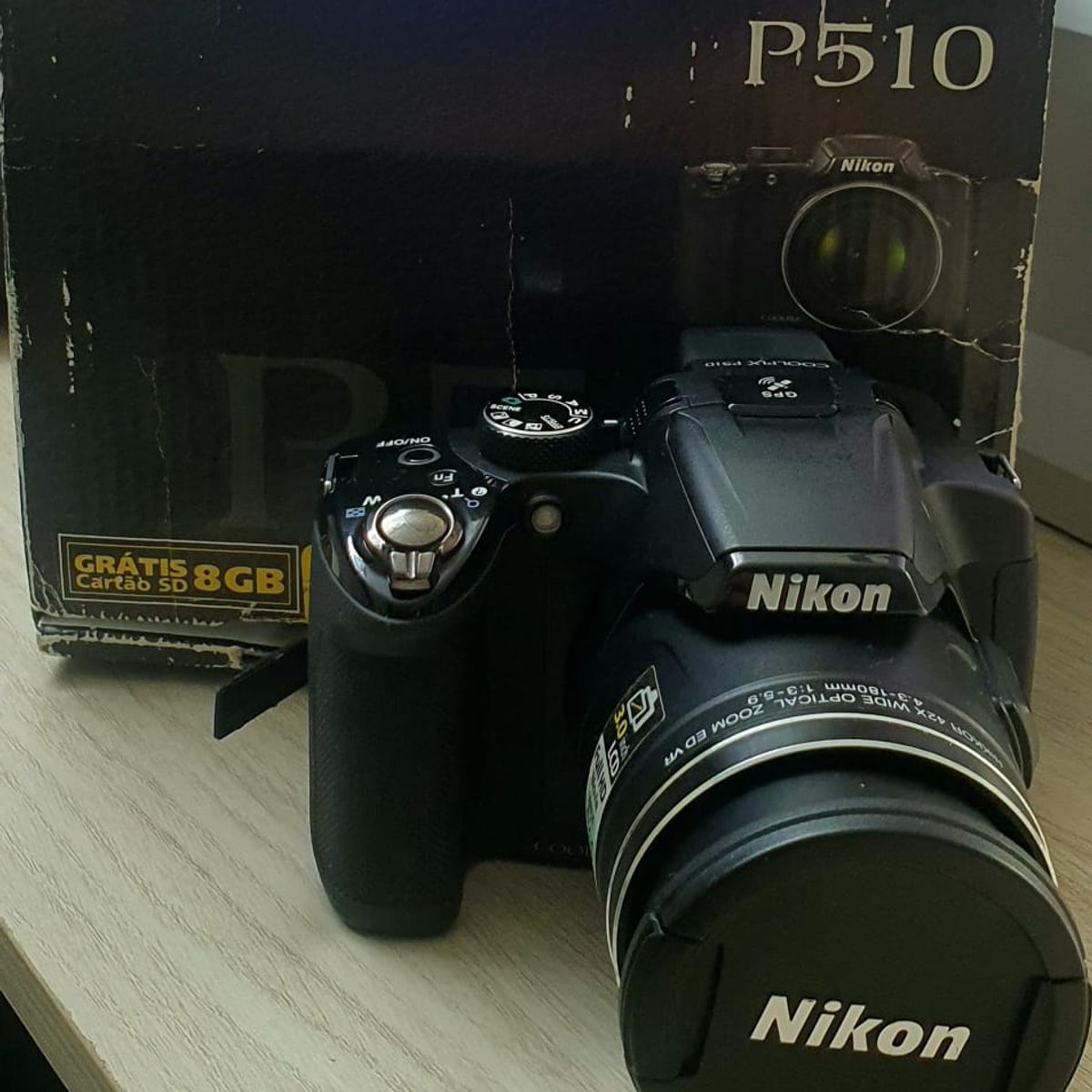 Câmera Nikon Coolpix P510 - 16.1 Mpx, 42x Zoom, Compacta - 100