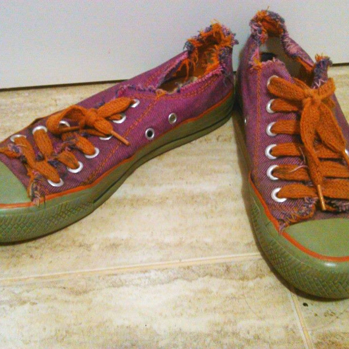 all star jeans com laranja