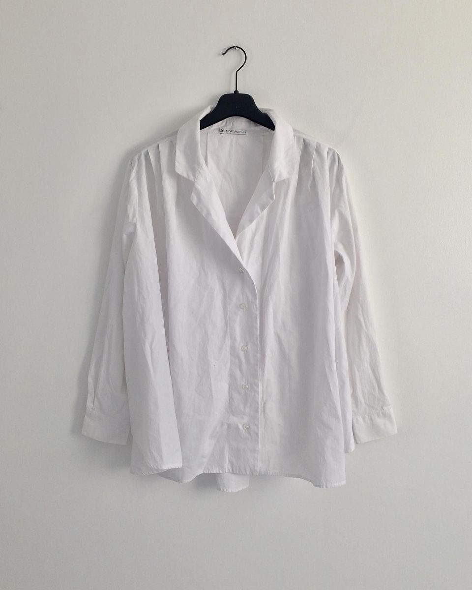 camisa branca oversized