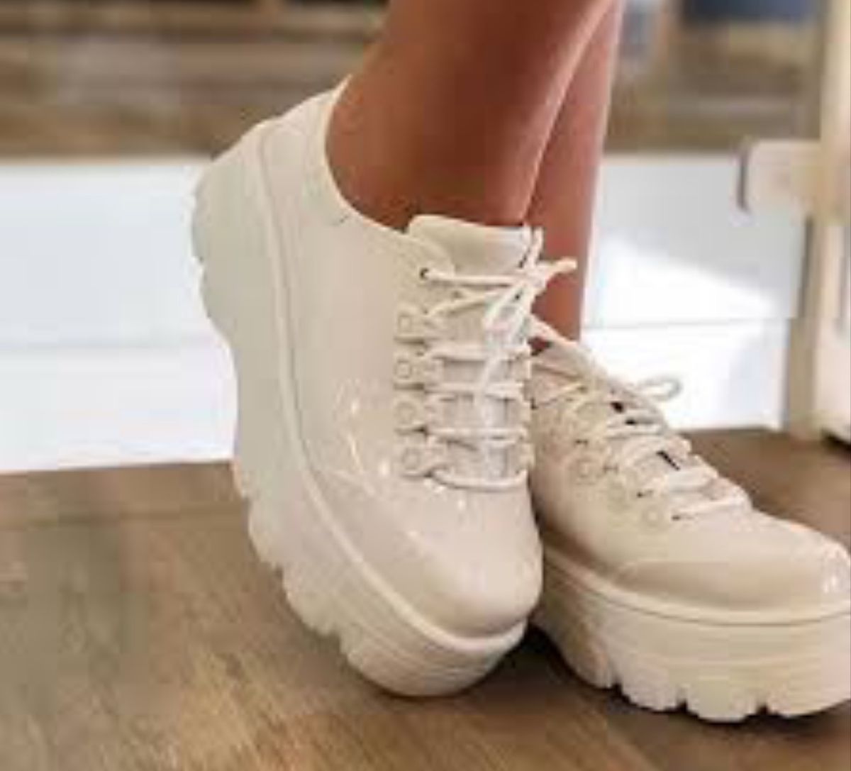 tênis flatform melissa kick off branco