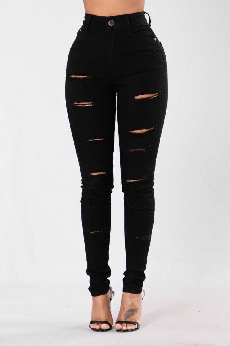 calça jeans preta rasgada