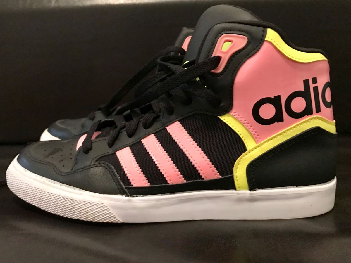 tenis cano alto feminino adidas