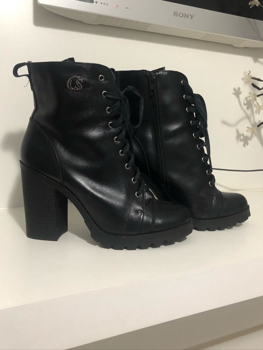 bota carmen steffens montaria