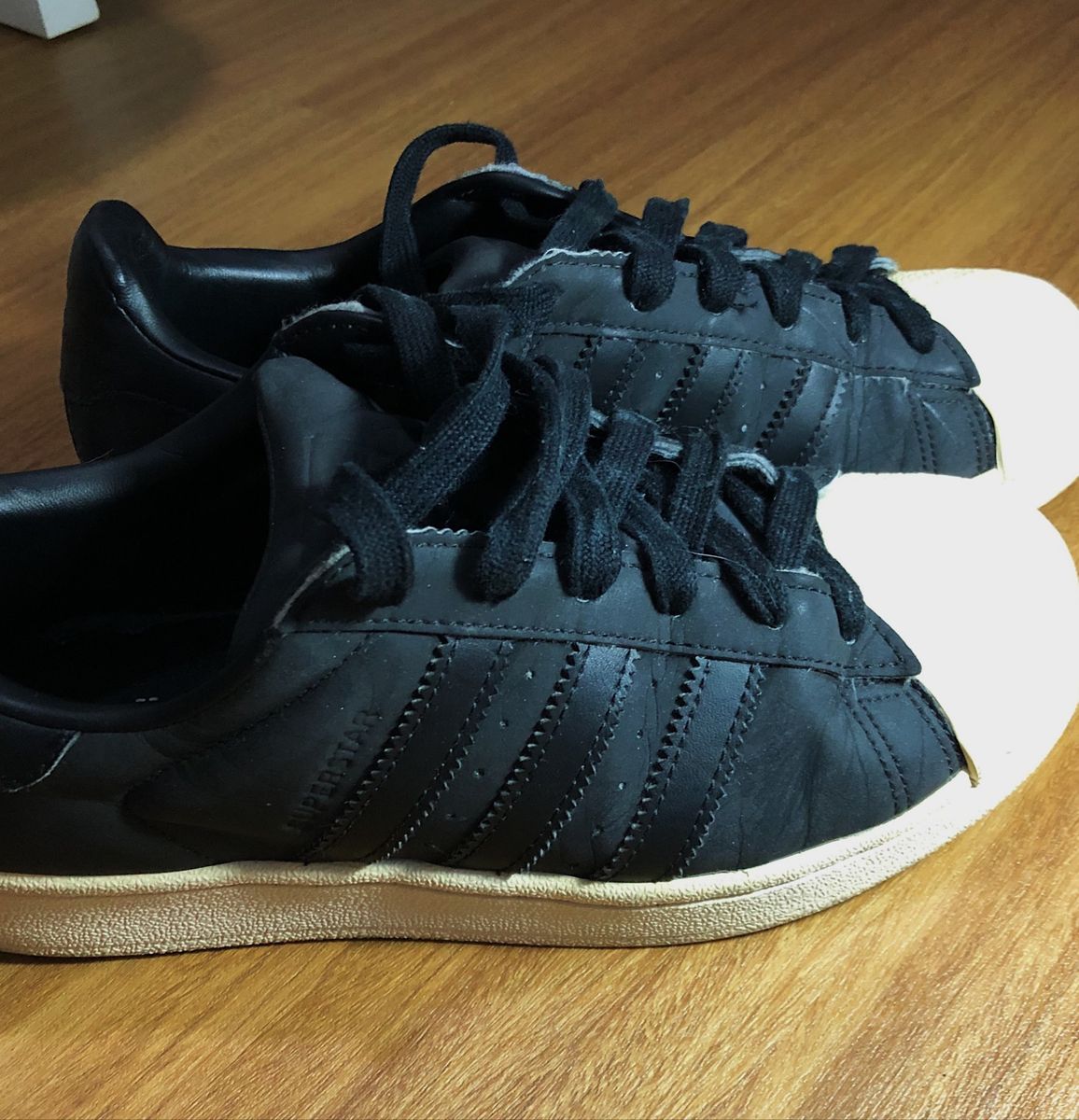 tênis adidas feminino superstar refletivo preto