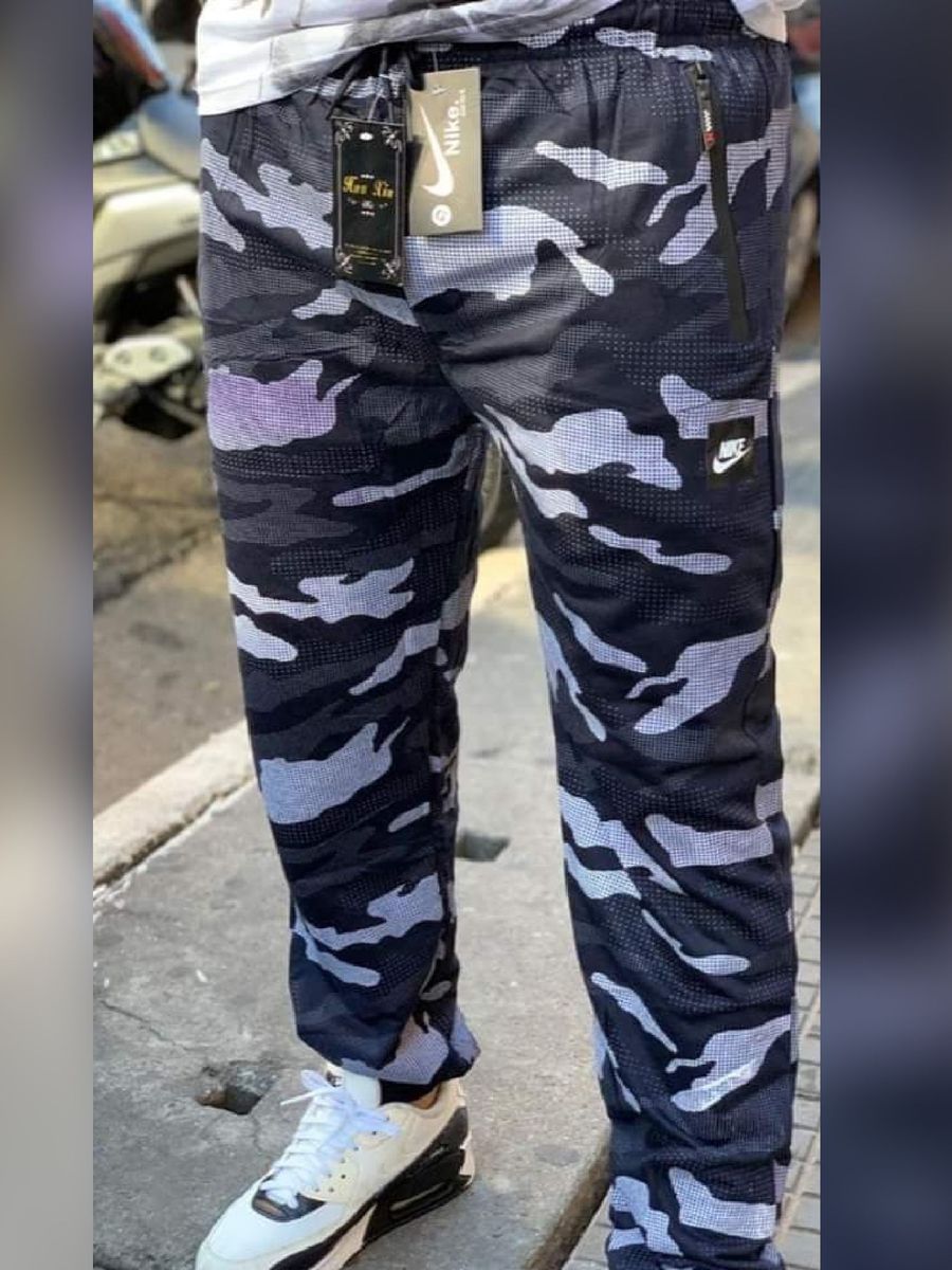 calça da nike camuflada