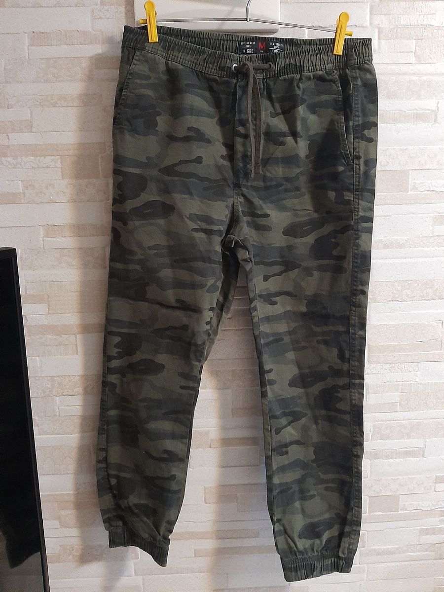 calça camuflada feminina renner