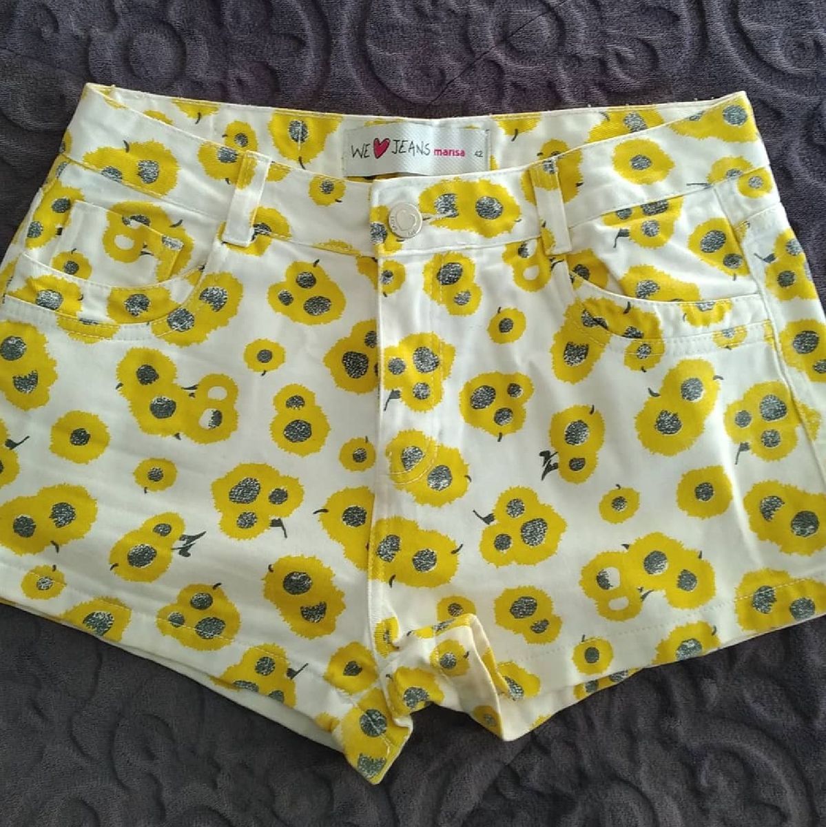 short jeans girassol