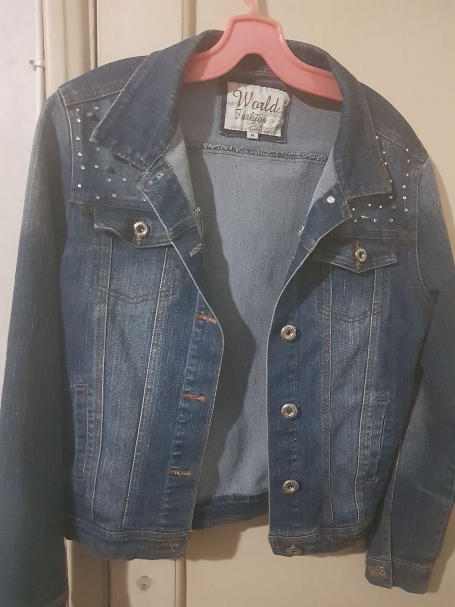 jaqueta jeans feminina com spikes