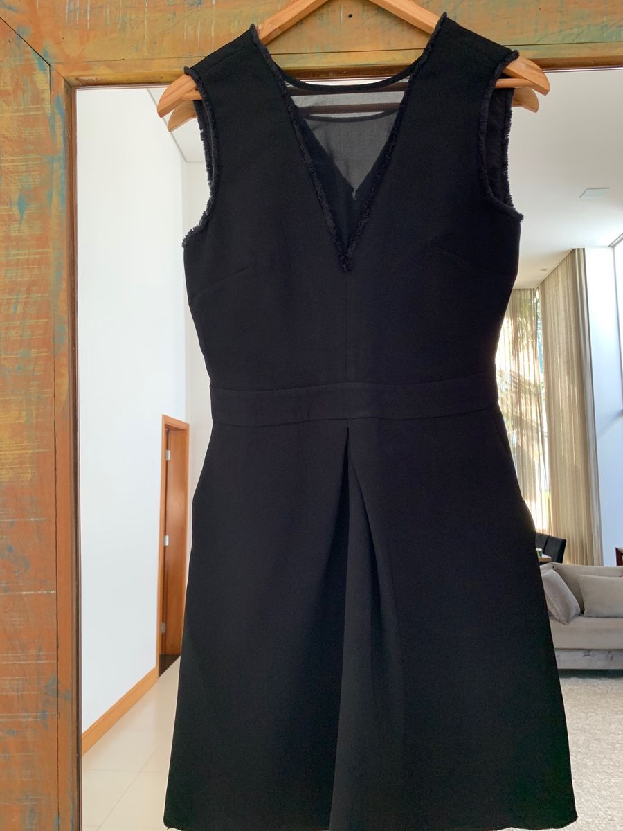 vestido preto esporte fino