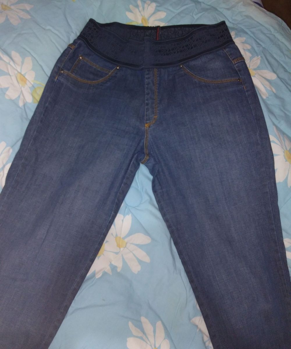 calça jeans confortavel