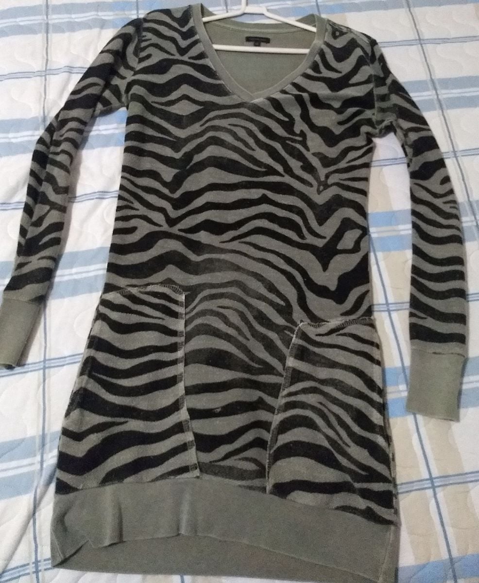 vestido camuflado exercito