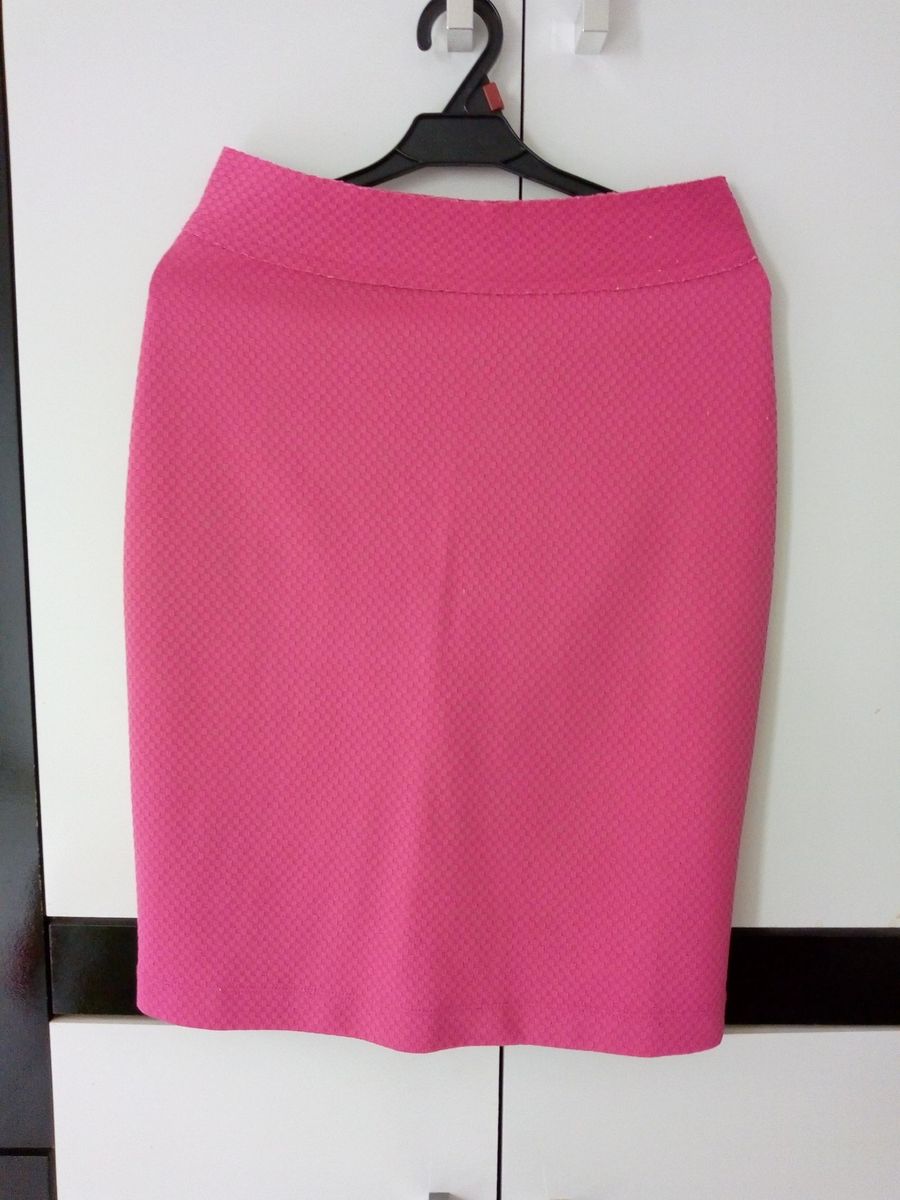 roupas femininas jardineiras