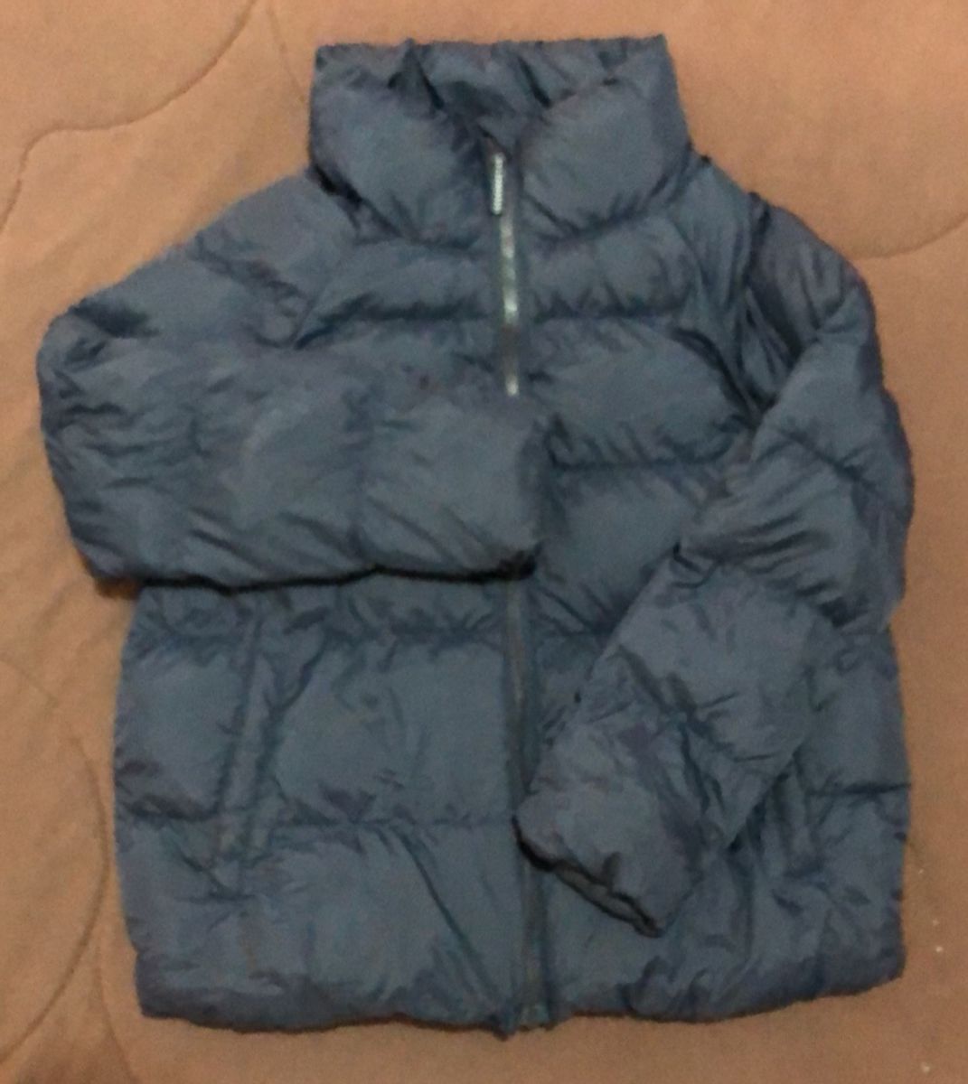 jaqueta uniqlo saquinho