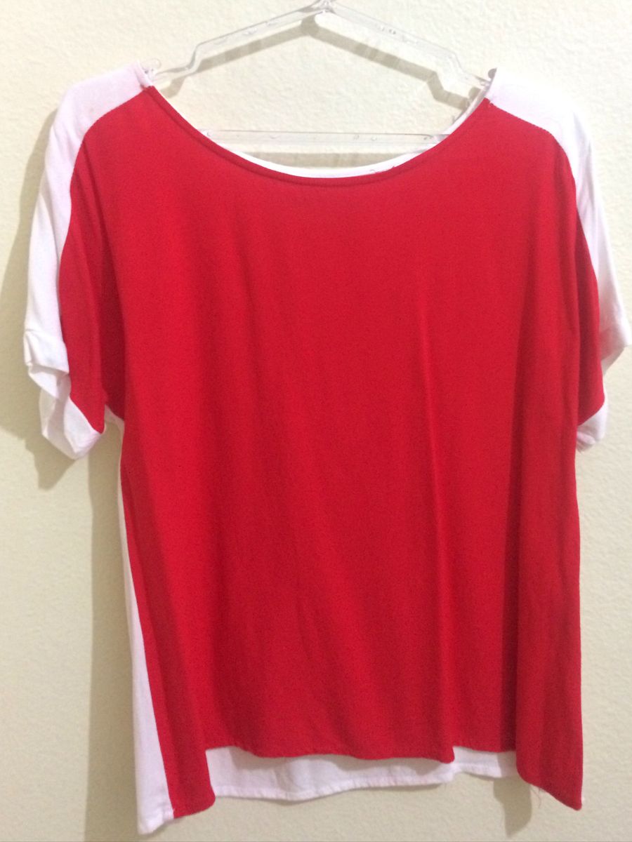 camisa vermelha renner