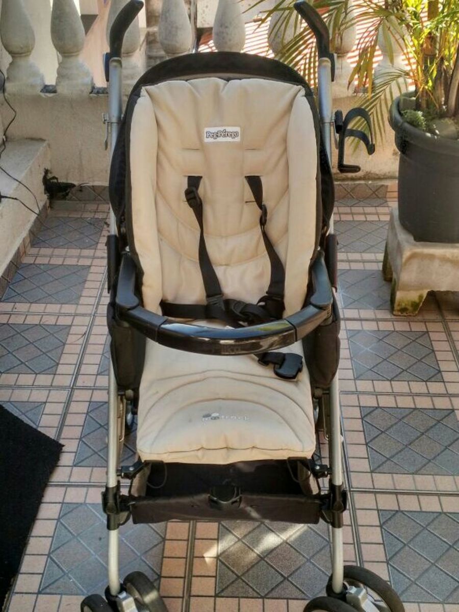 carrinho peg perego pliko switch