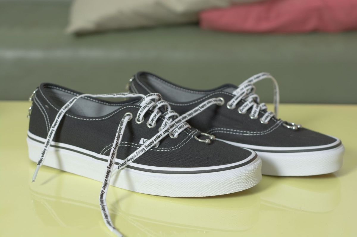 vans authentic ashley williams