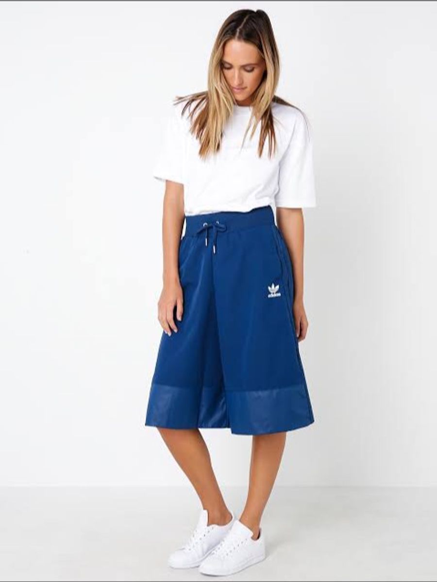 calça pantacourt adidas