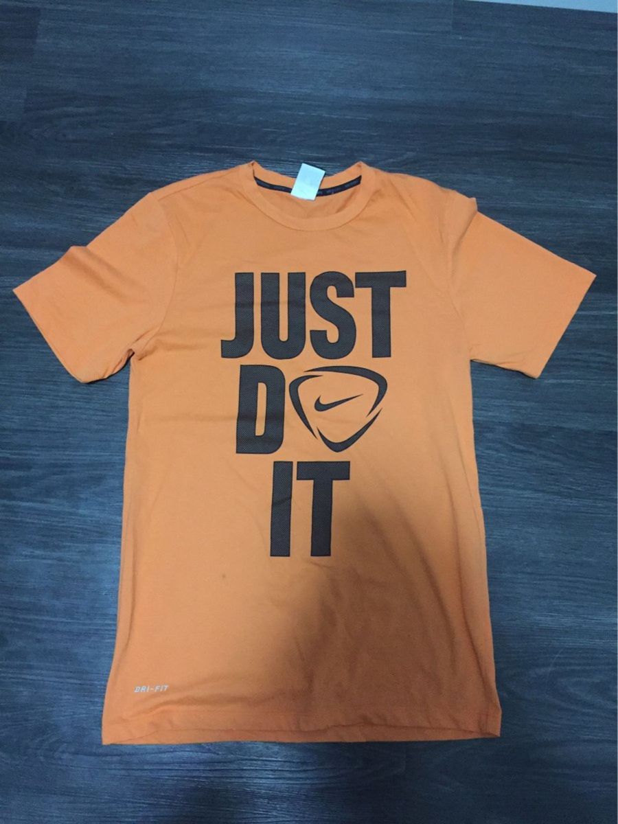 Camiseta Nike Just do It | Camiseta Masculina Nike Usado 25102345 | enjoei