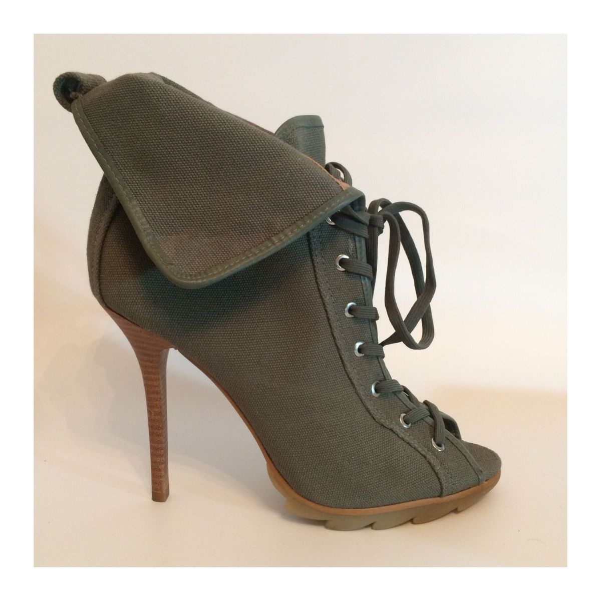 bota open boot
