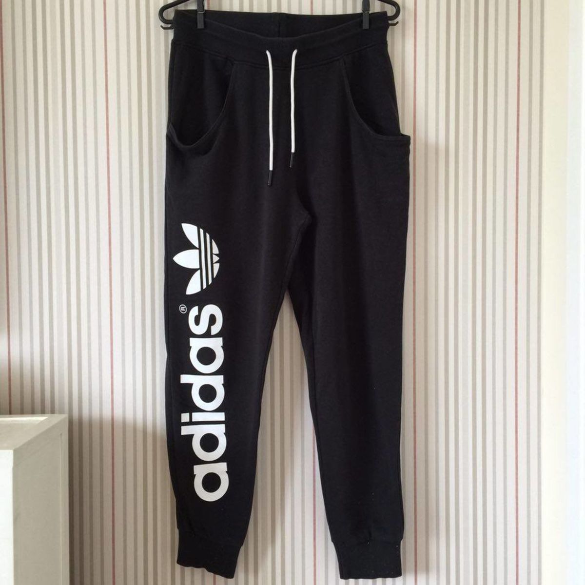 calça moletom adidas preta feminina