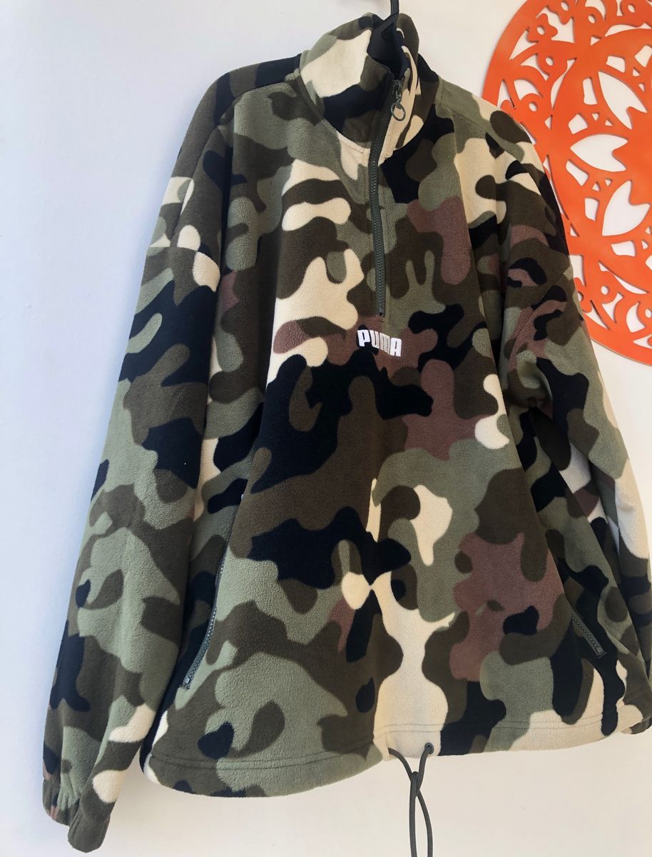 jaqueta puma camuflada
