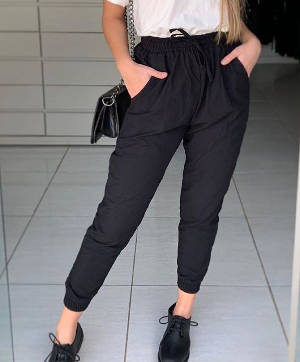 calça jogger preta feminina