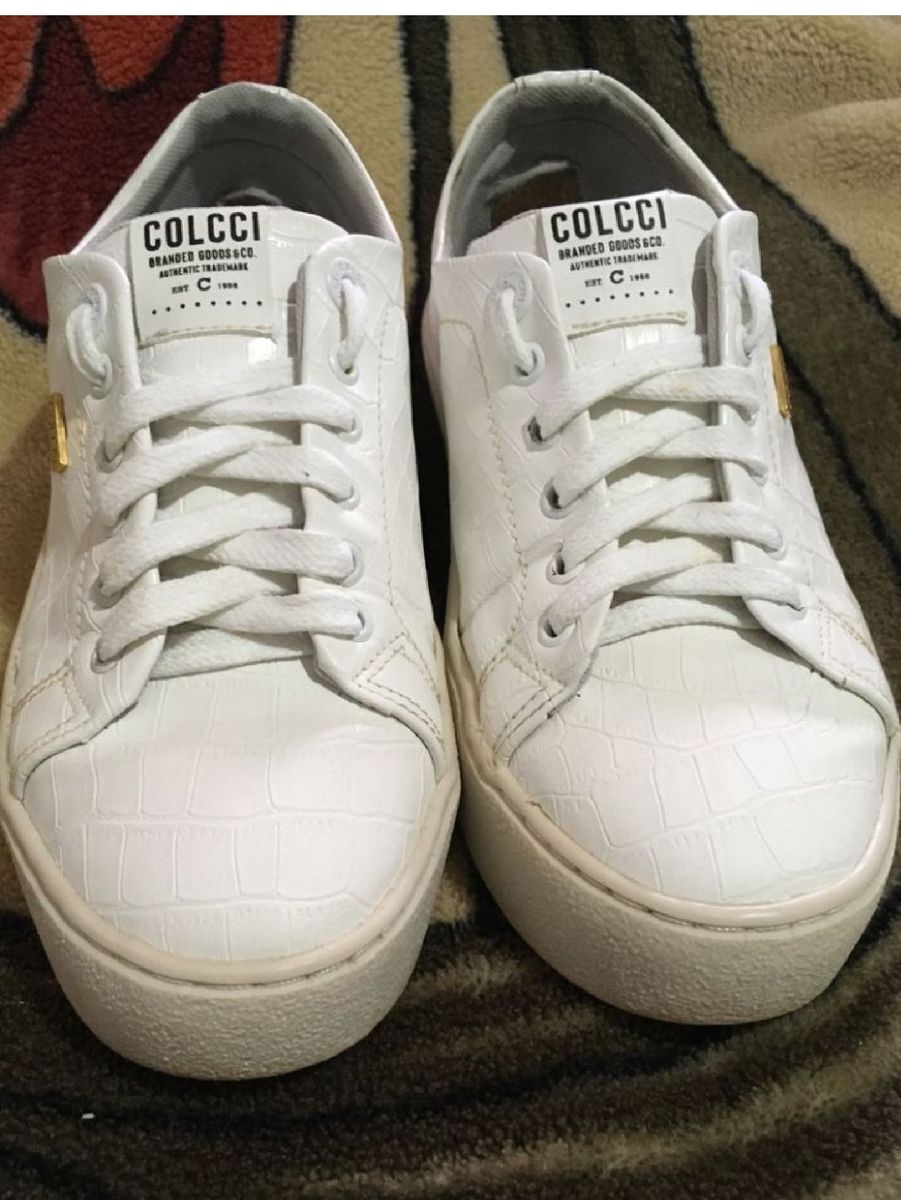 tênis couro colcci recortes branco