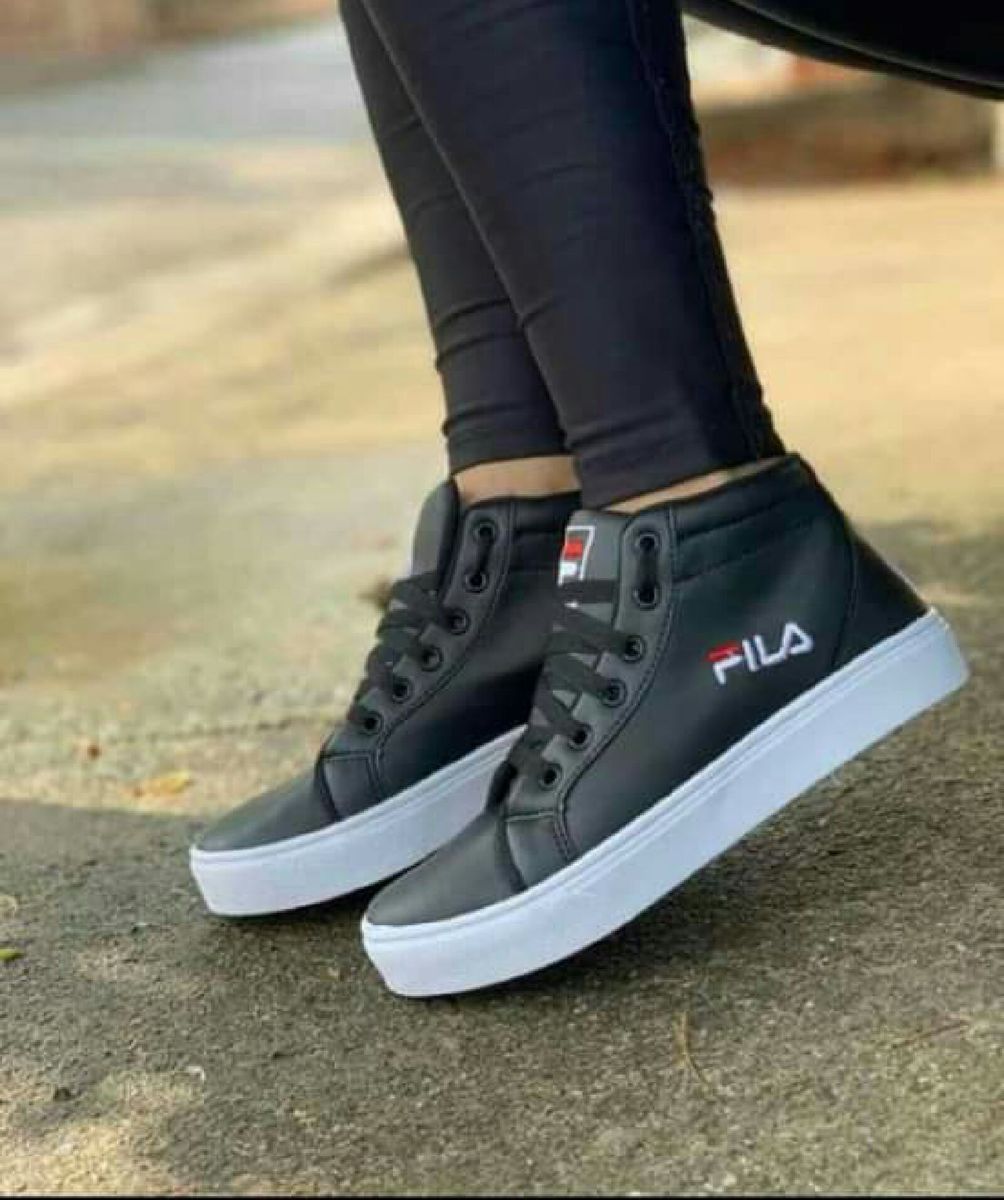 bota nike feminina