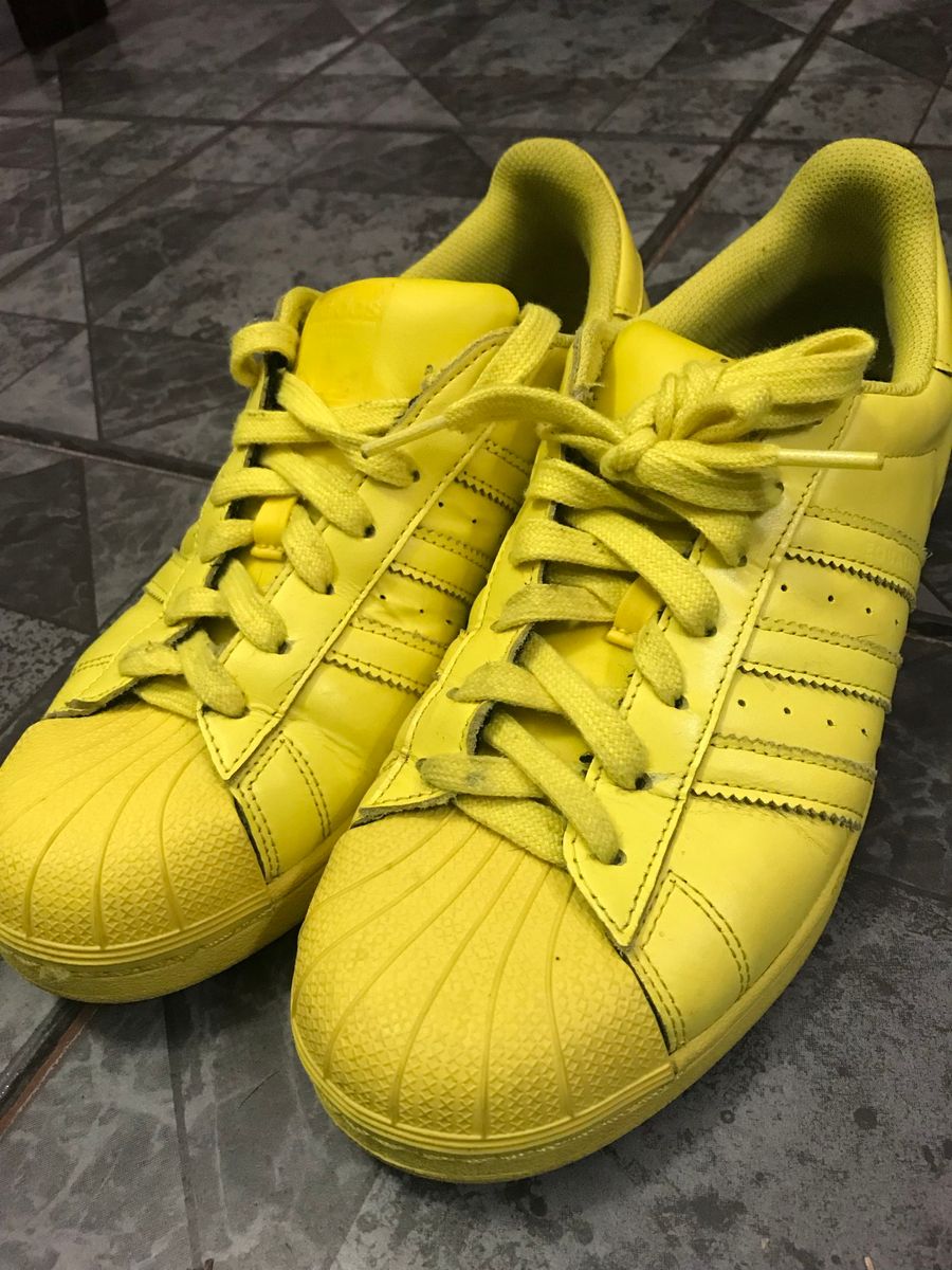 adidas superstar amarelo