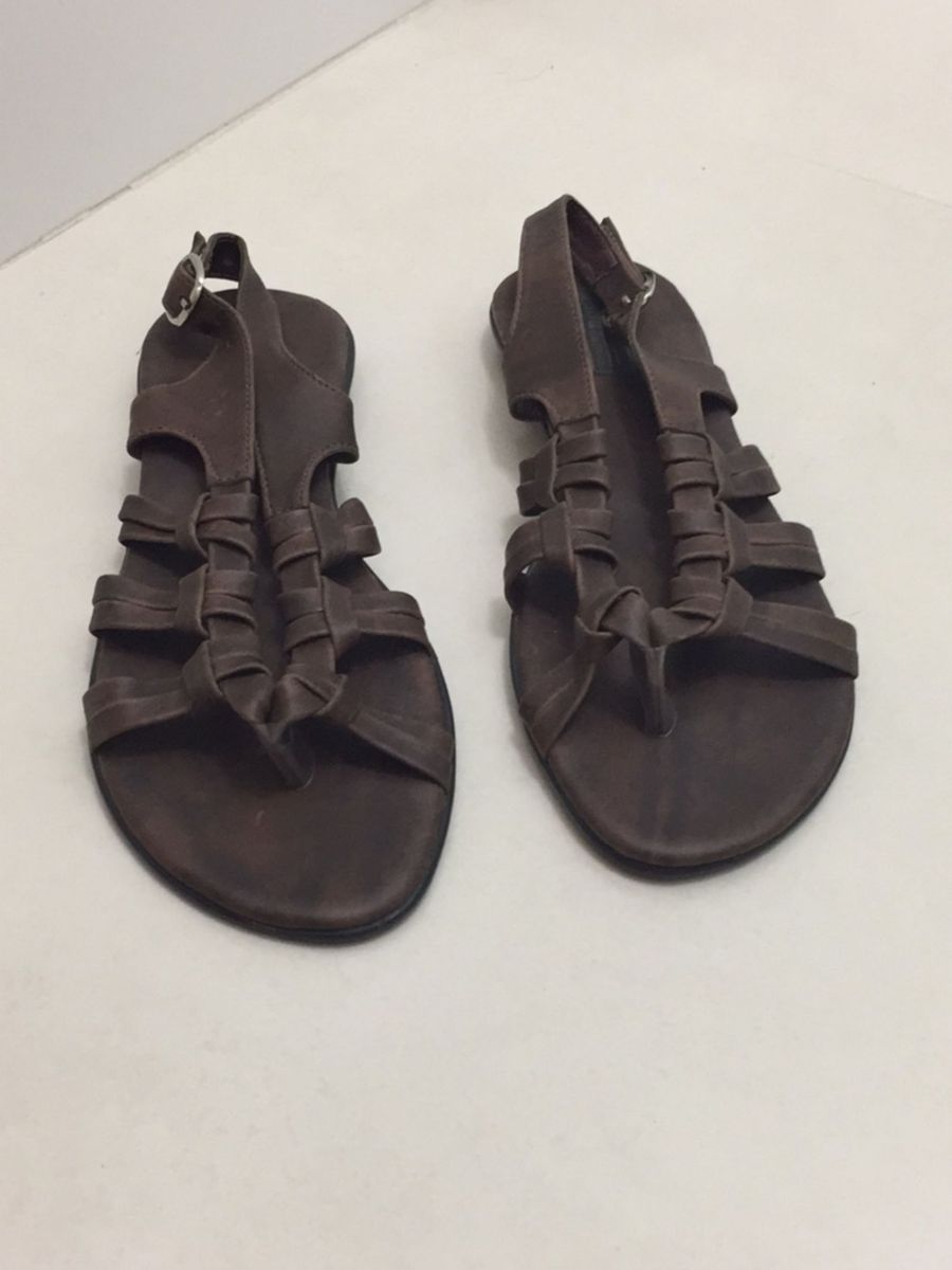 sandalia rasteira lara