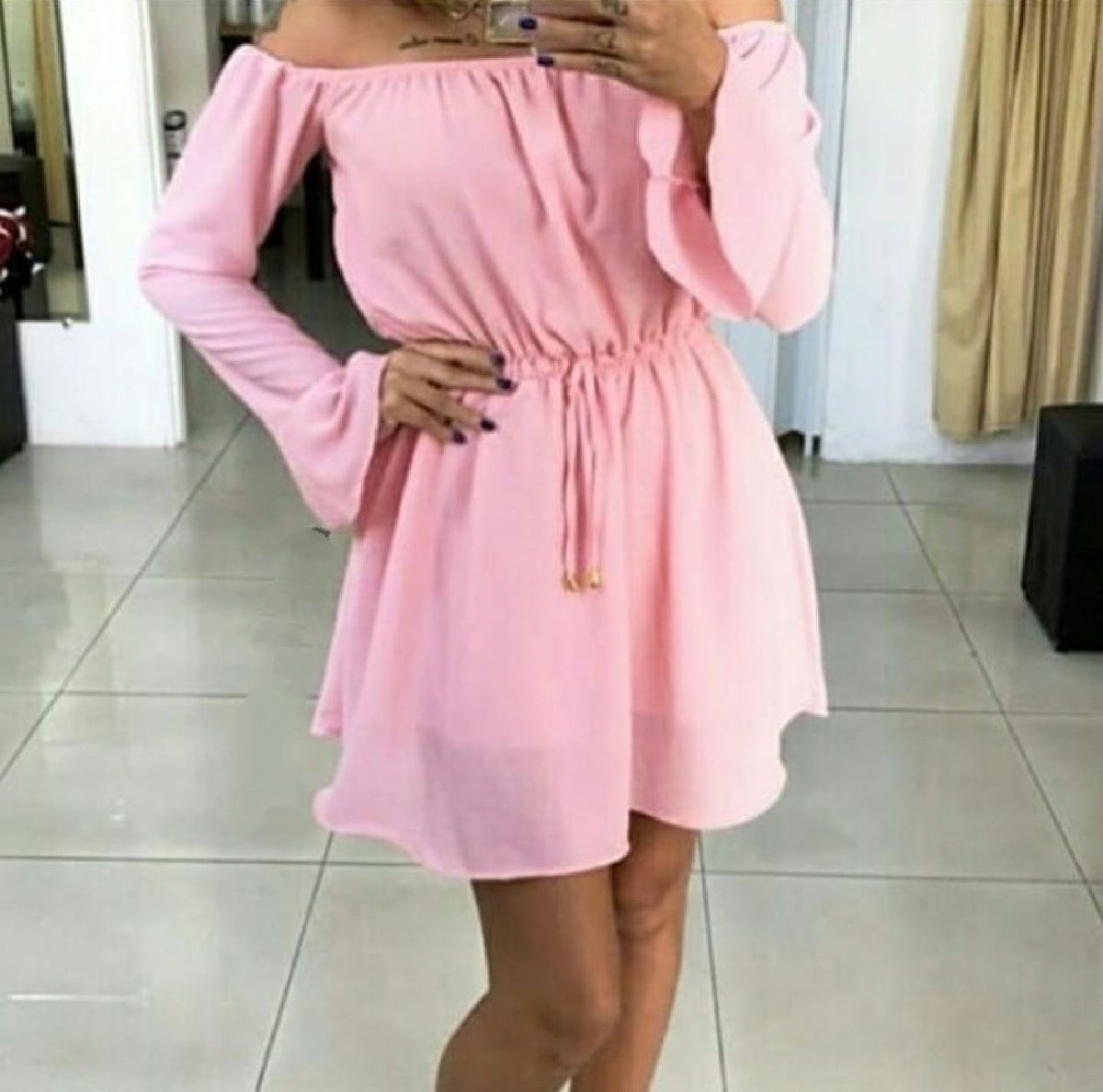 vestido ciganinha curto manga longa