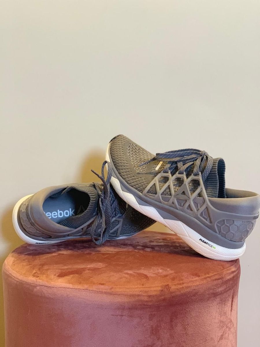 tenis reebok floatride