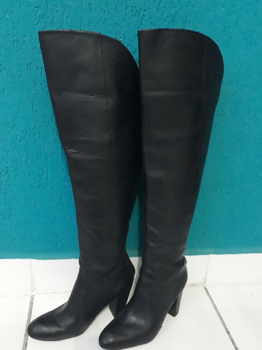 bota over dumond