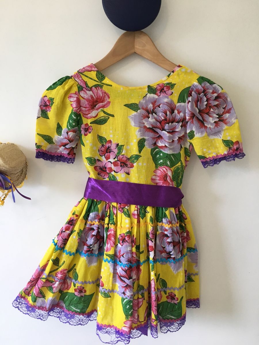 vestido infantil moderno