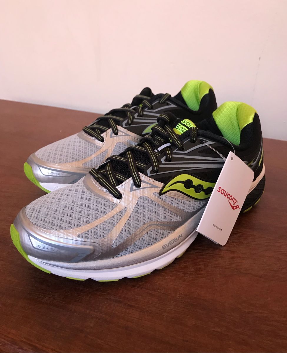 saucony corrida
