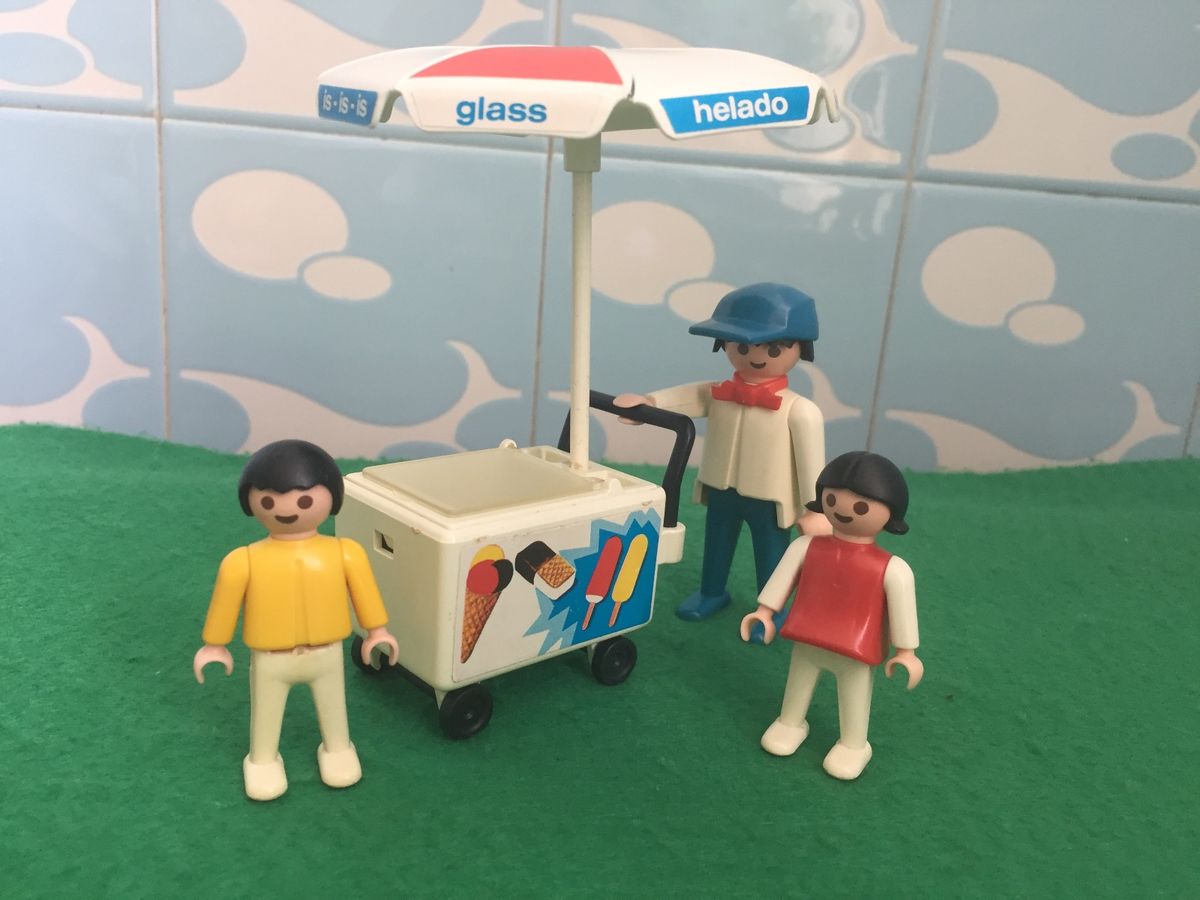 retro playmobil