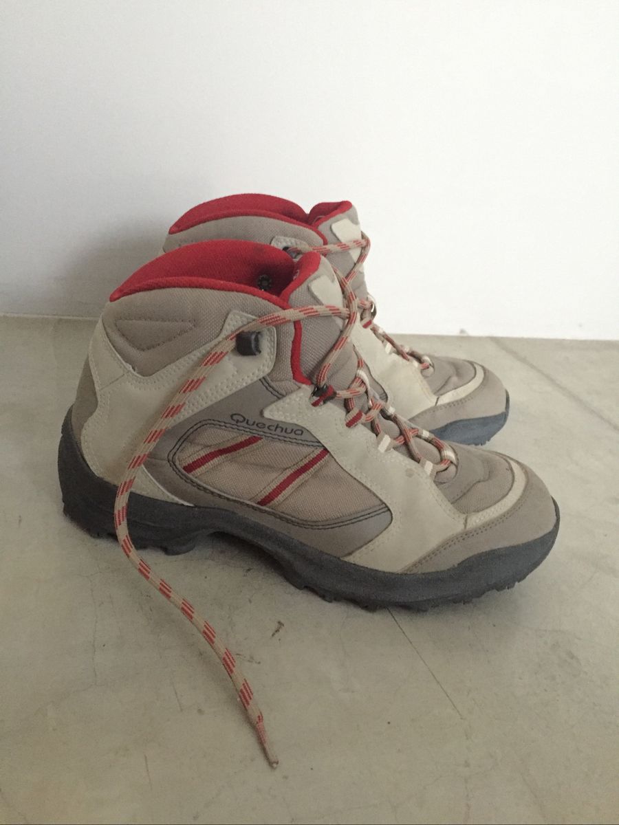 tenis quechua trilha