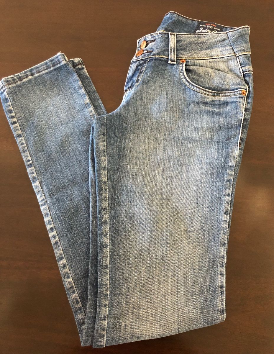 calça jeans estilosa feminina