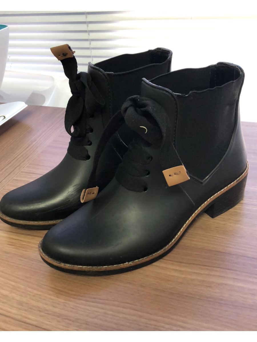 bota colcci é confortavel