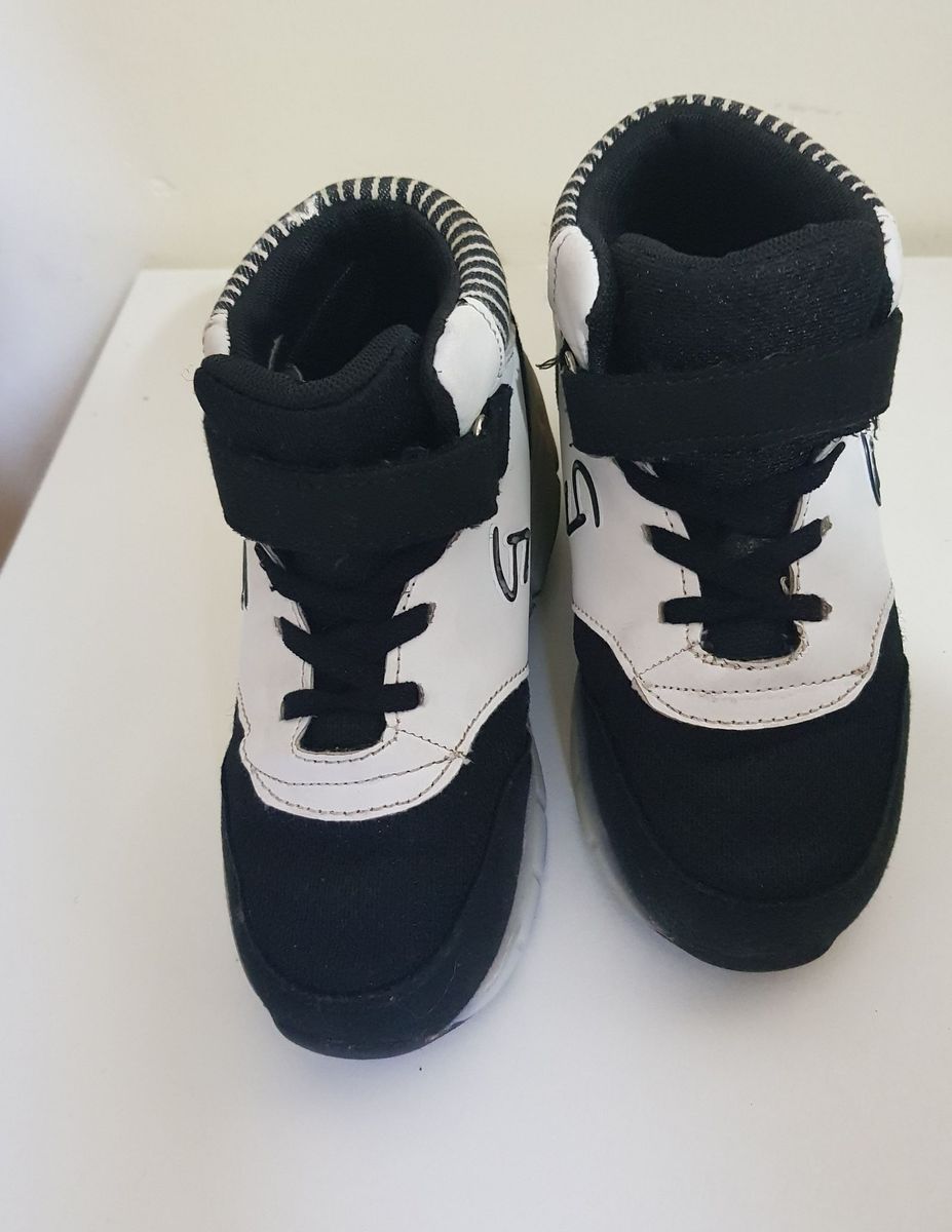 tenis com rodinha tamanho 27