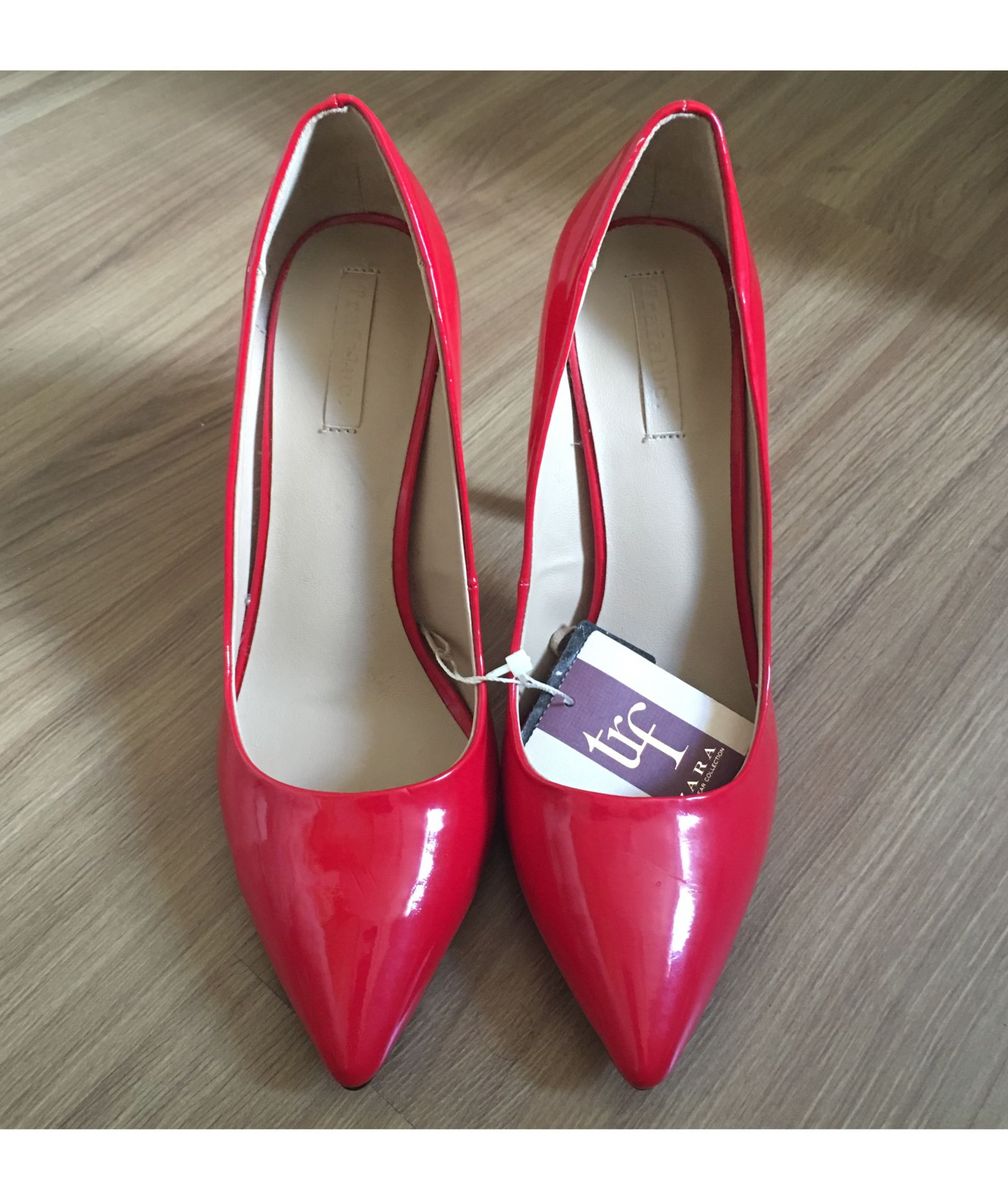 sapatos vermelhos zara