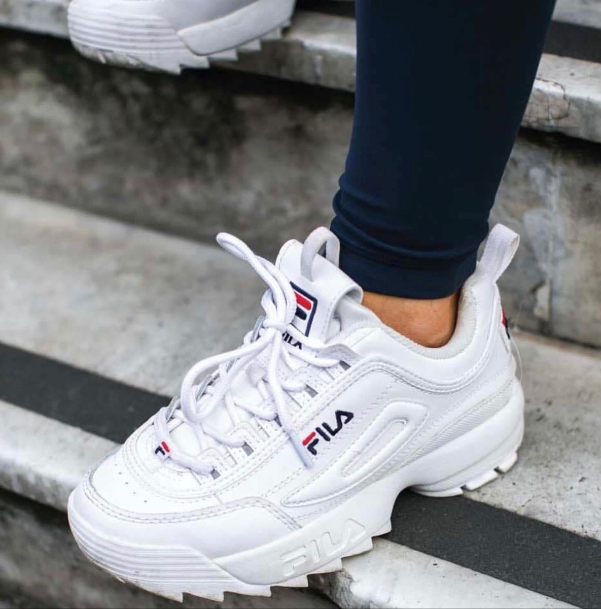 tenis fila disruptor no pe