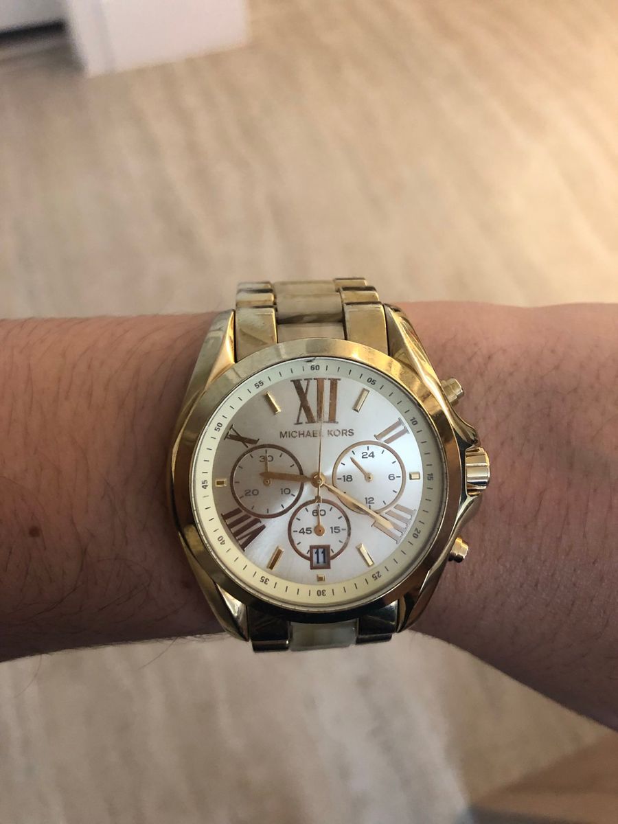 relogio maicon kors feminino dourado