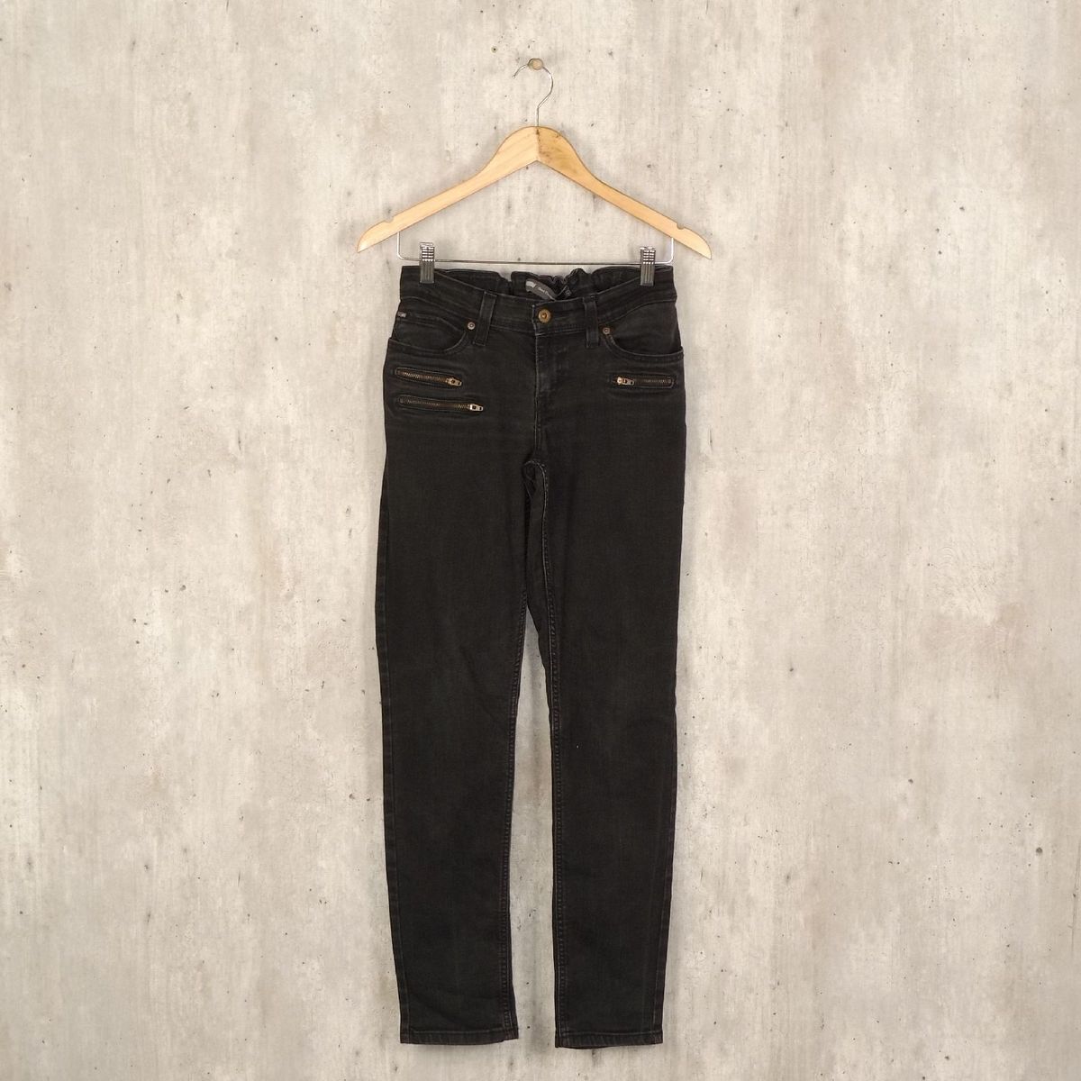 calça preta levis feminina