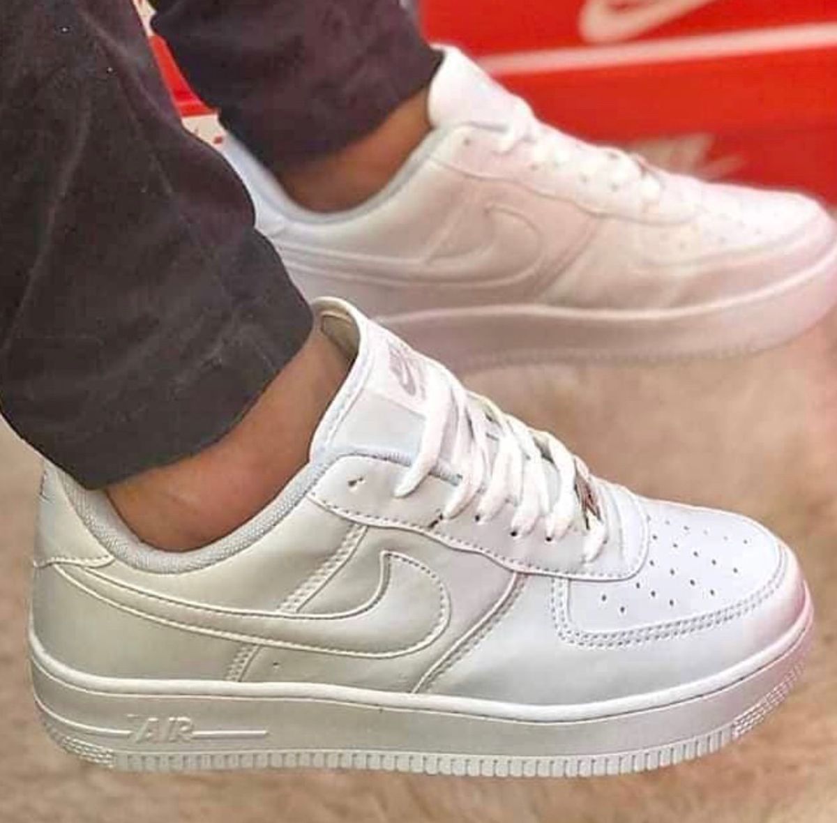 tenis da nike feminino baixo